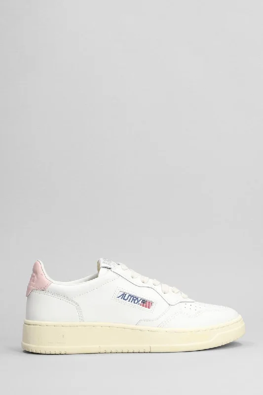 Autry Medalist Low Sneakers