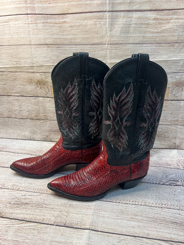 Boots Western By Tony Lama  Size: 8.5