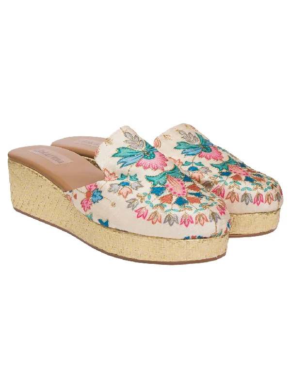 ANANYA WITH PLATFORM WEDGE