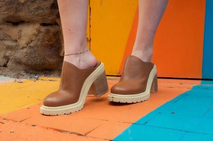 OTBT - RISE in CAMEL Heeled Mules