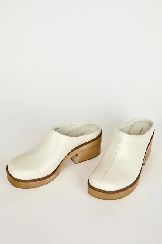 TIDES CLOG MULE NATURAL SOLE