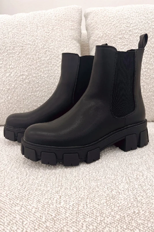 Raven Chelsea Combat Boot Black Smooth