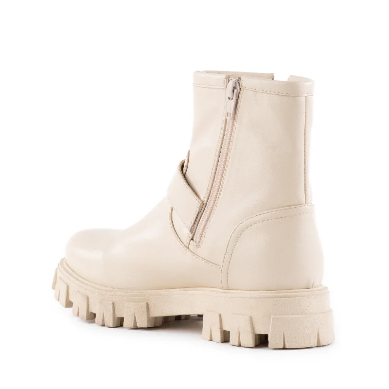 Unbroken Boot in Off White from BC Footwear