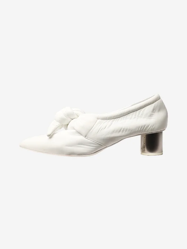 White knotted nylon pumps - size EU 39