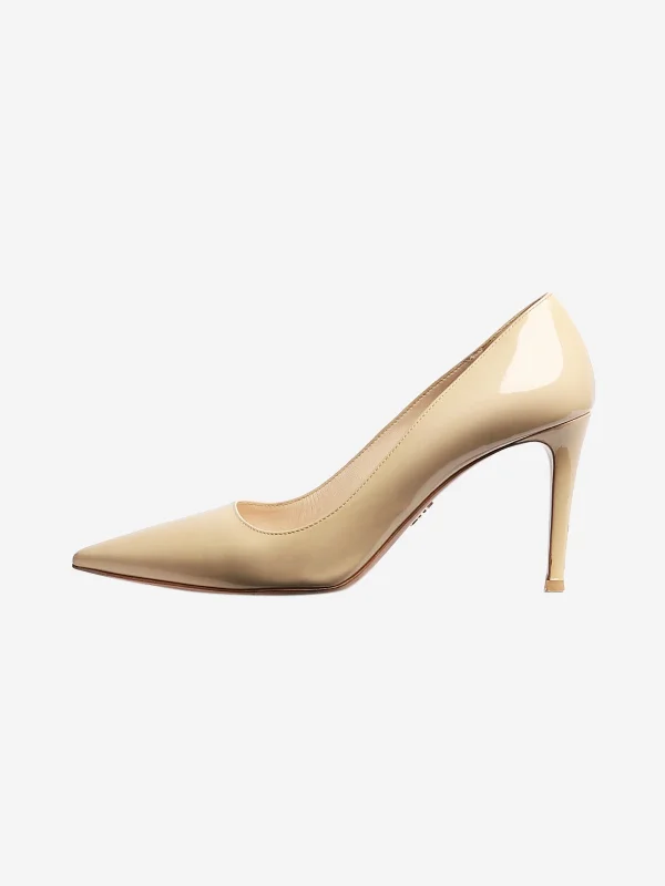 Beige patent leather stilettos - size EU 39