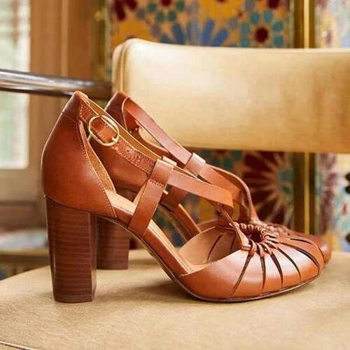 Solid Color Buckle High-heeled Shoes