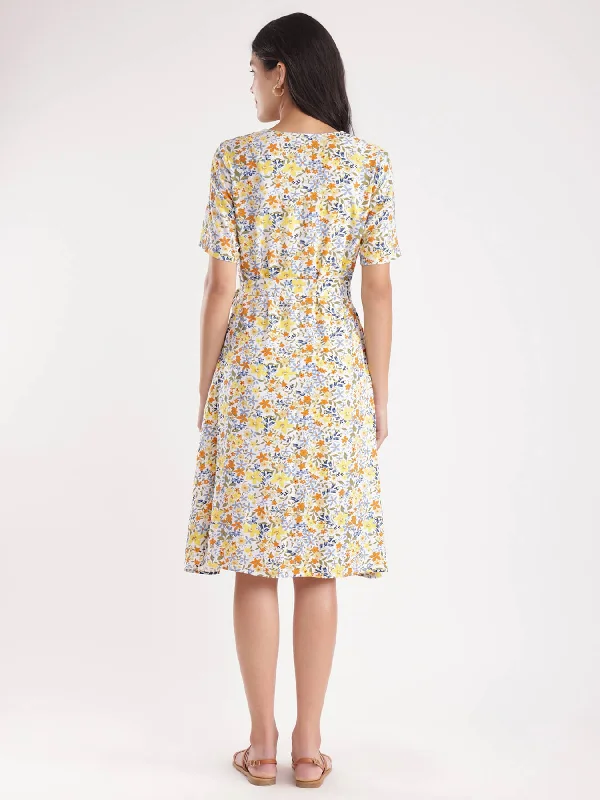 Floral Fit And Flare Dress - Multicolour