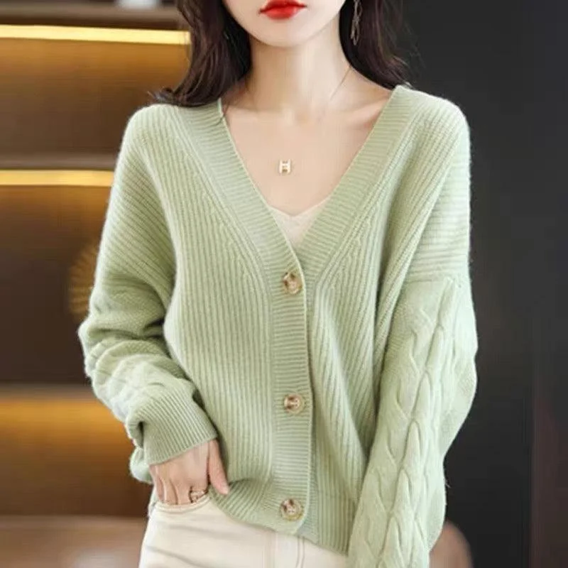 Koret Statement Buttoned Cardigan